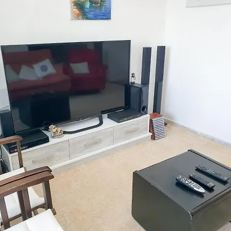 度假居 Large Duplex Apartment With Amazing Sea View 达特恰