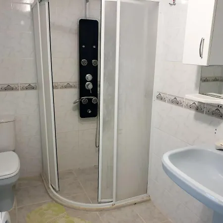 Large Duplex Apartment With Amazing Sea View 度假居