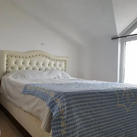 度假居 Large Duplex Apartment With Amazing Sea View